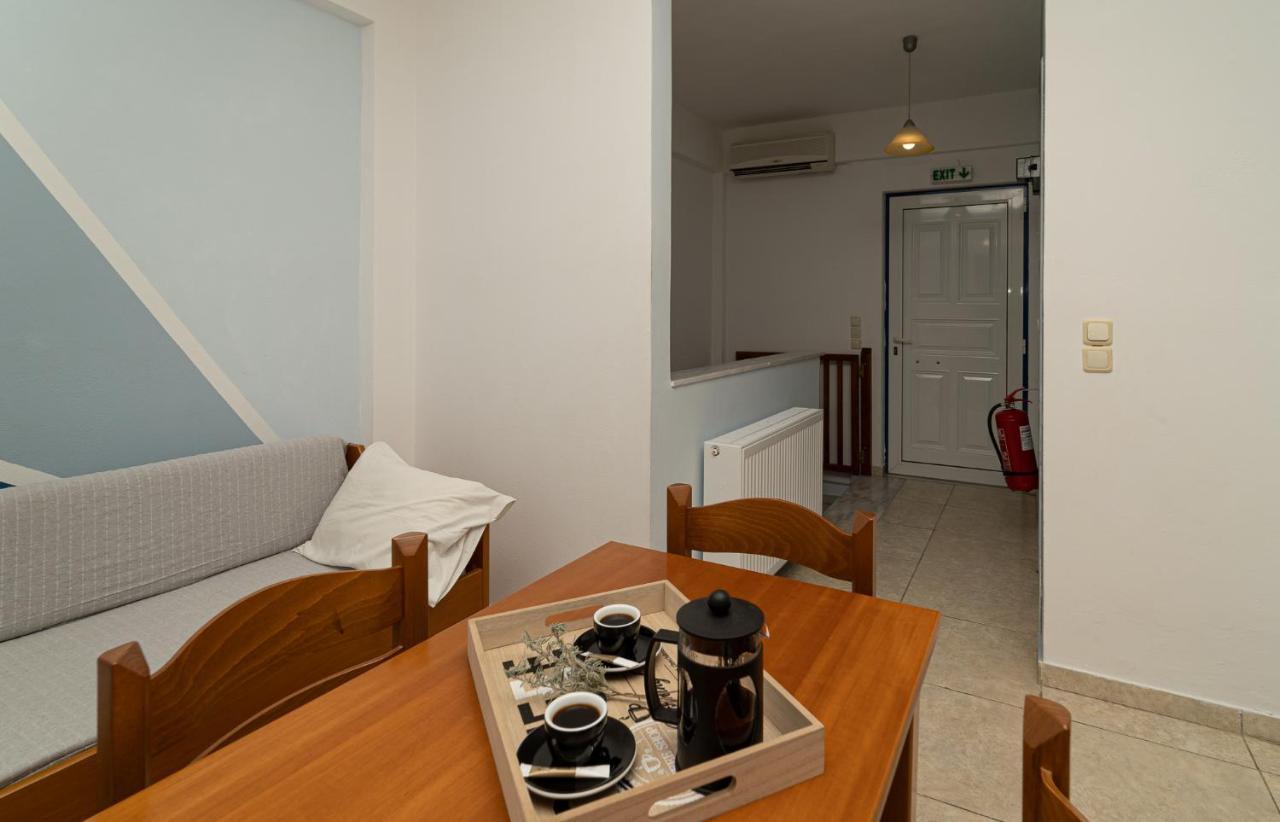 Blue Houses Maisonettes Kamaria  ภายนอก รูปภาพ