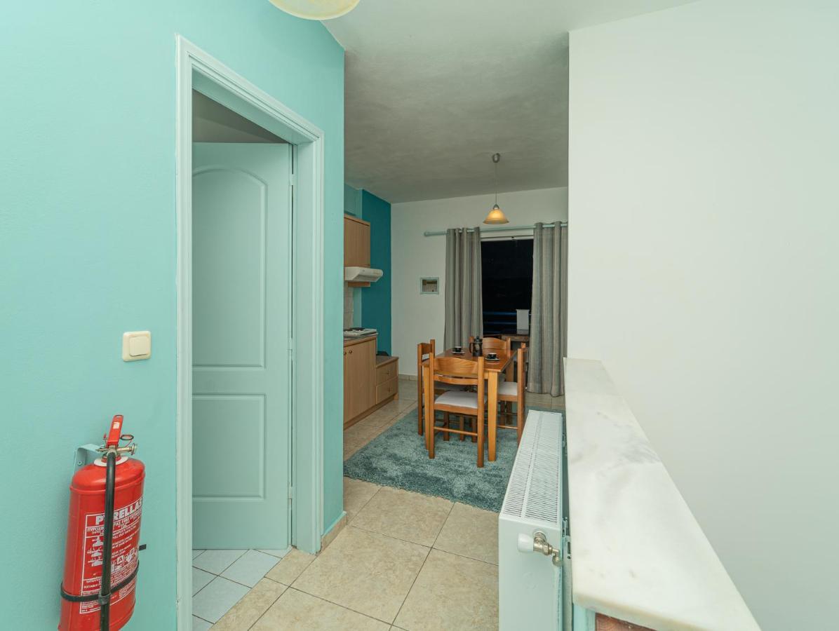 Blue Houses Maisonettes Kamaria  ภายนอก รูปภาพ