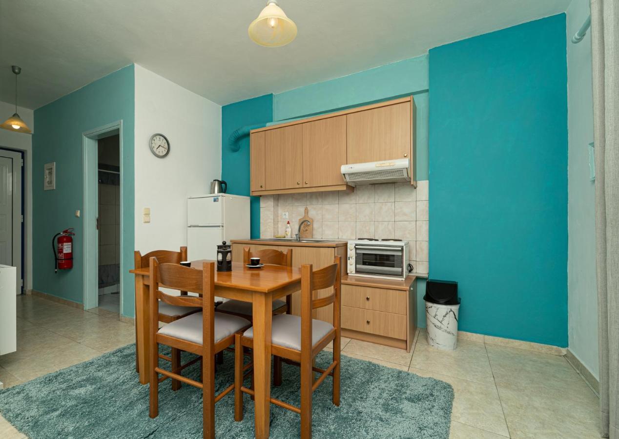 Blue Houses Maisonettes Kamaria  ภายนอก รูปภาพ