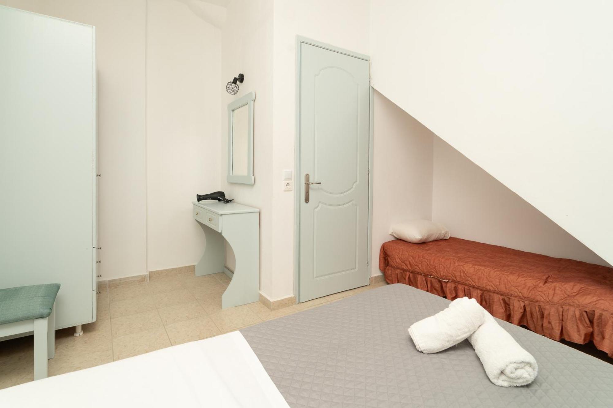Blue Houses Maisonettes Kamaria  ภายนอก รูปภาพ